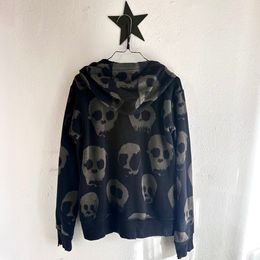 Pre-loved Nununu Black Zipped grey Skull Sweater size 8-9 years